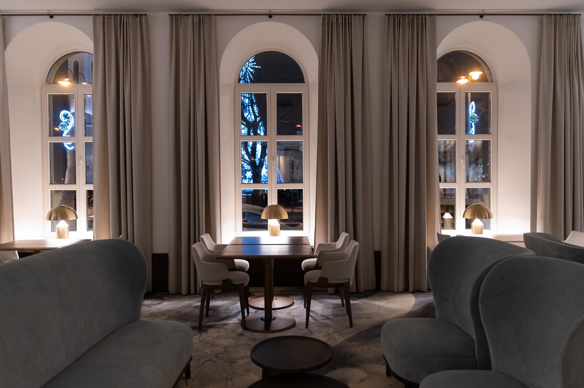Grand Vilnius, Curio Collection By Hilton 5* Vilnius
