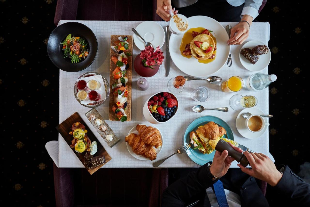 Grand Vilnius, Curio Collection By Hilton Hótel 5*