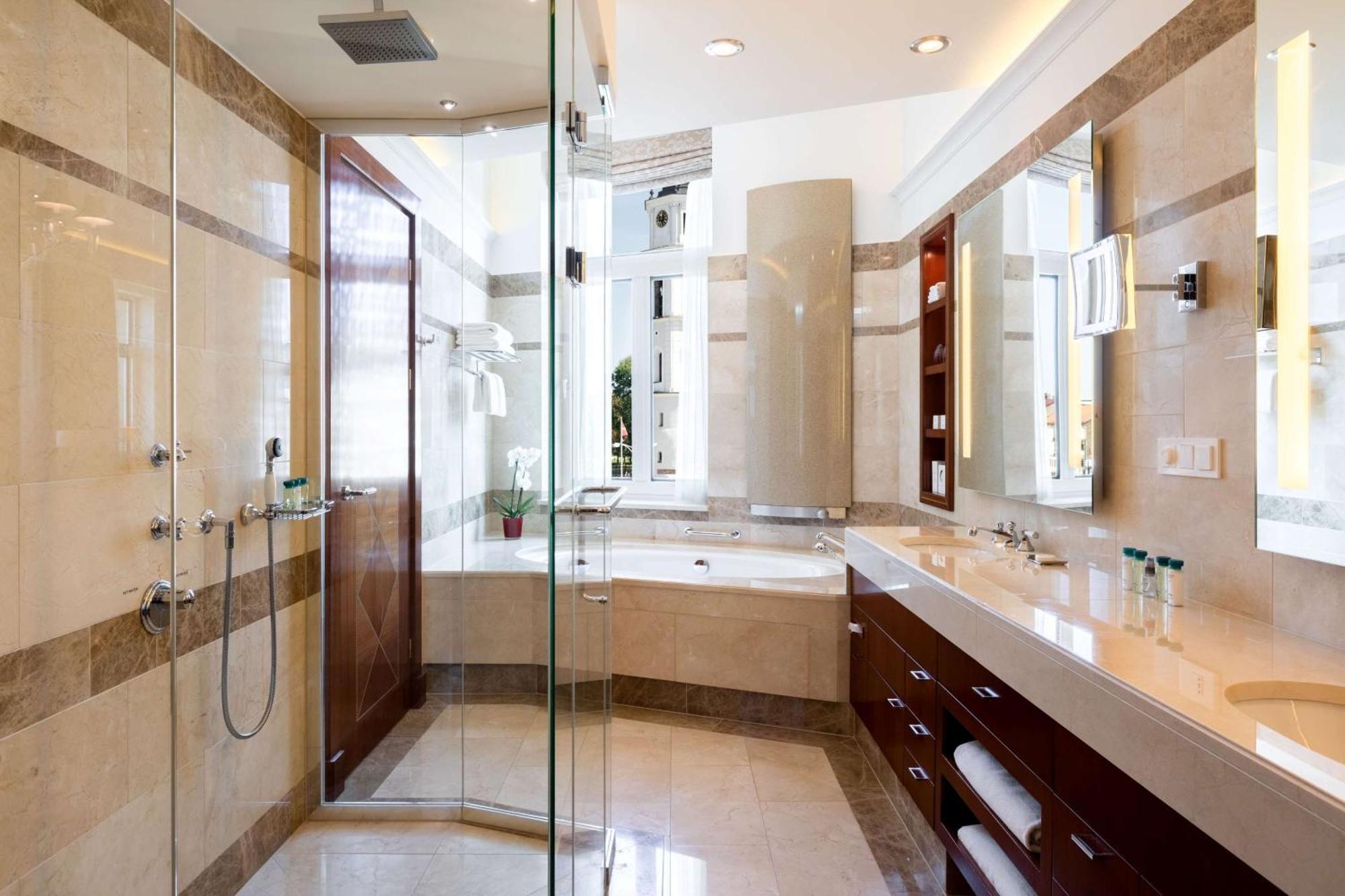 Grand Vilnius, Curio Collection By Hilton Вильнюс